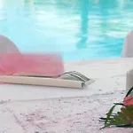 Pounda Resort Paros, Member Of Radisson Individual Pounda