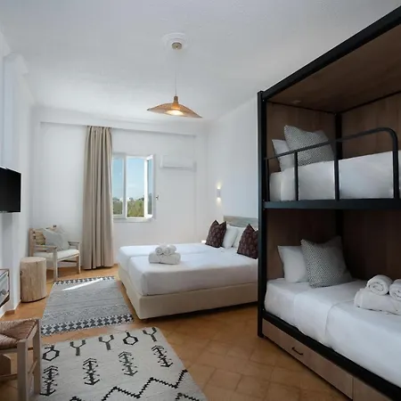 Selina Paros Szálloda 4*