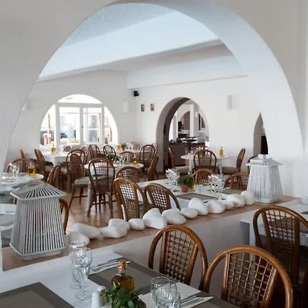 Pounda Resort Paros, Member Of Radisson Individual 4* Pounda